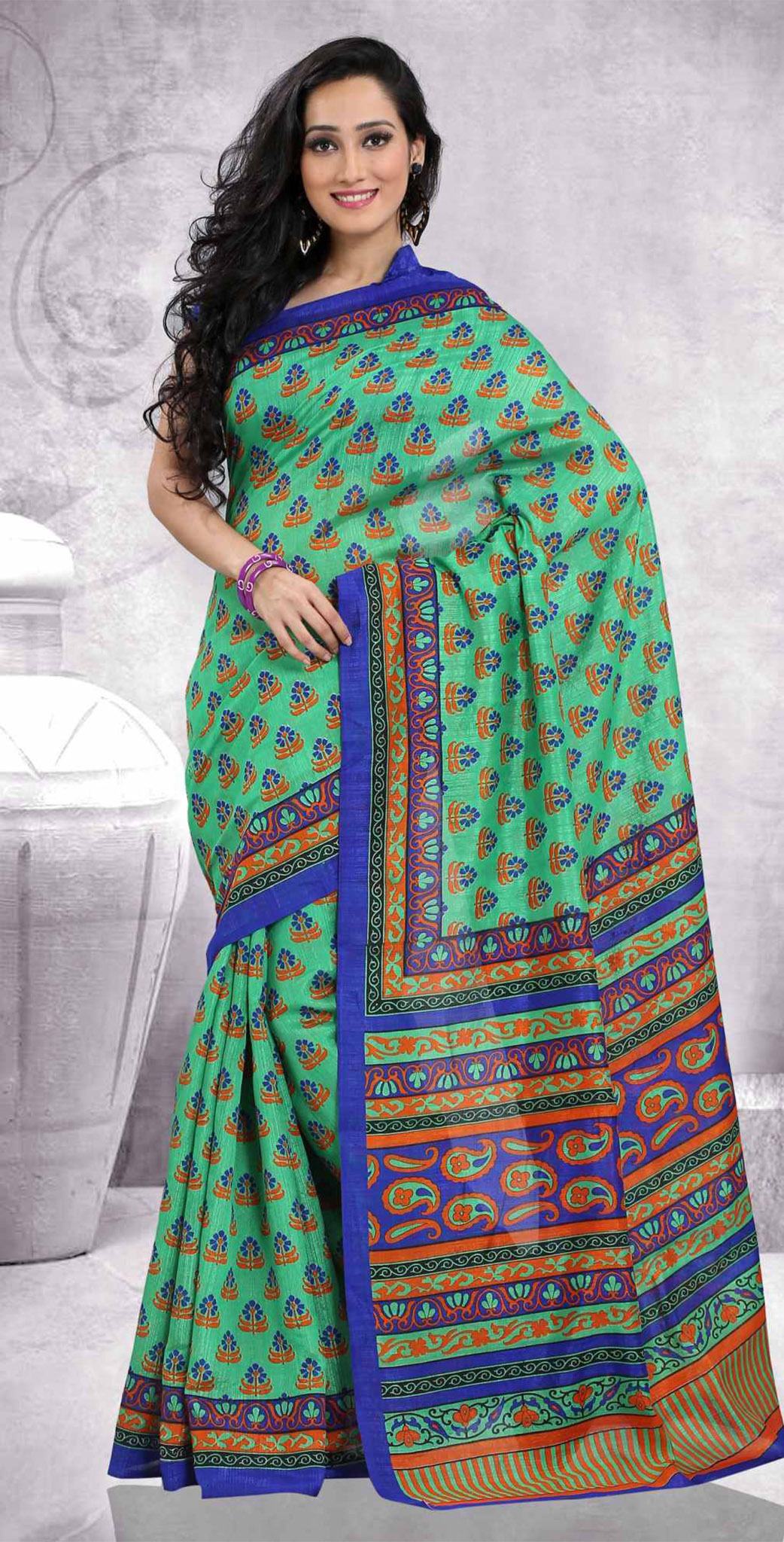 saree_0003_462516092_2963659823784579_1871267183390808462_n