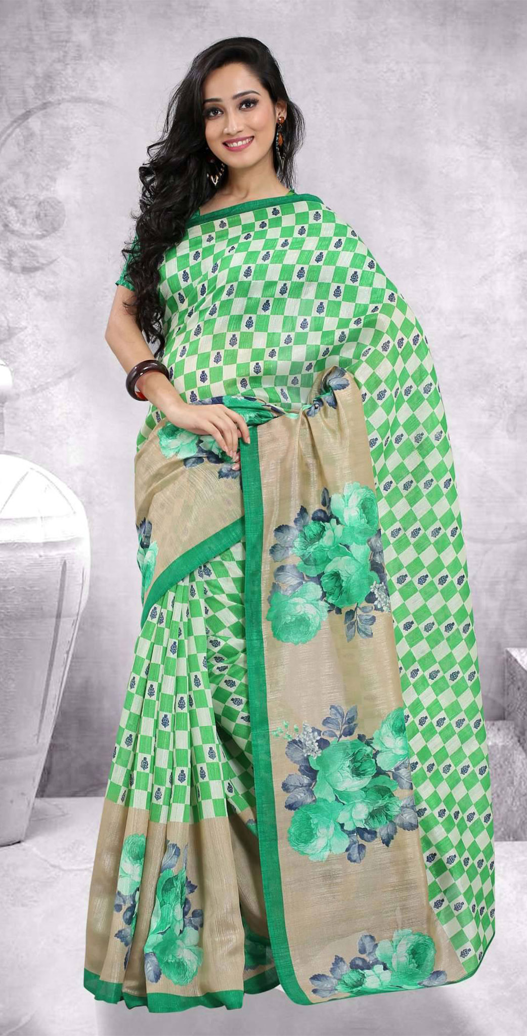 saree_0005_462491113_2963659847117910_3501626765277140428_n