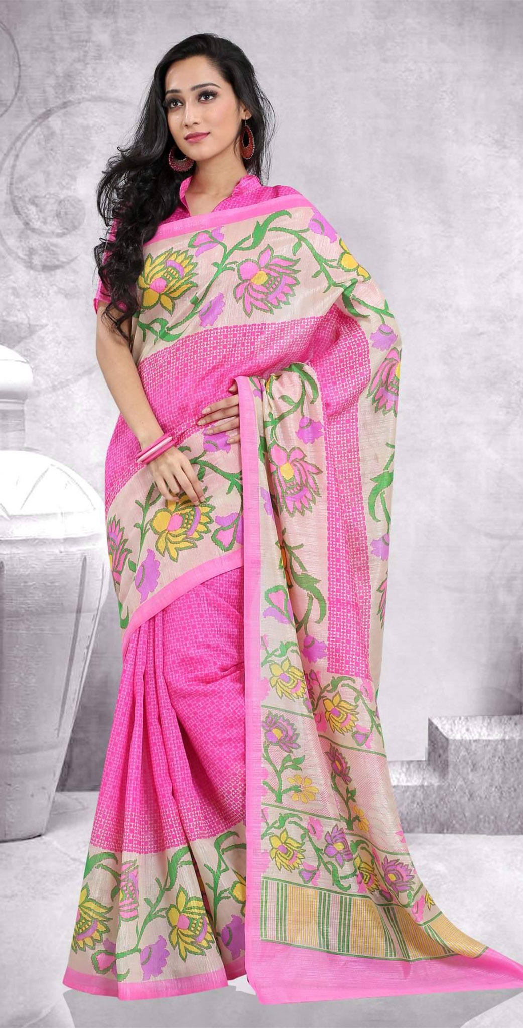 saree_0007_462680730_2963659830451245_4715196408779063130_n